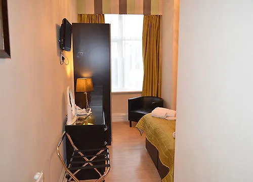 **** Guest house Shirley B & B Bournemouth United Kingdom